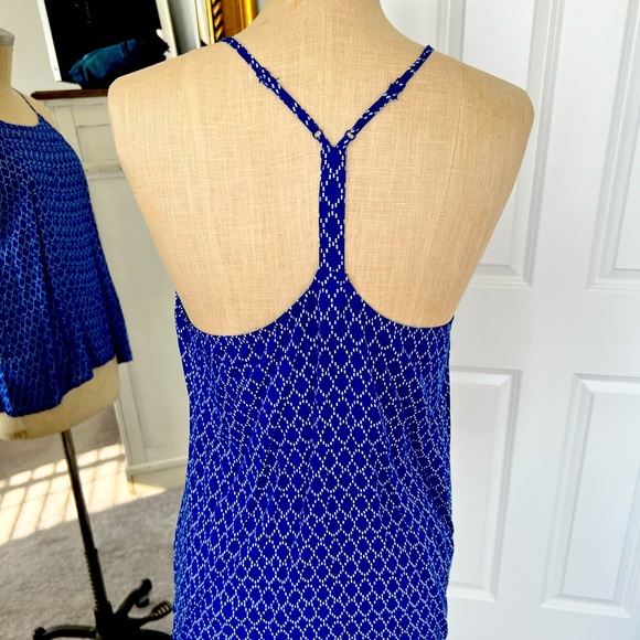 Old navy flowy loose top size M EUC - Picture 2 of 2